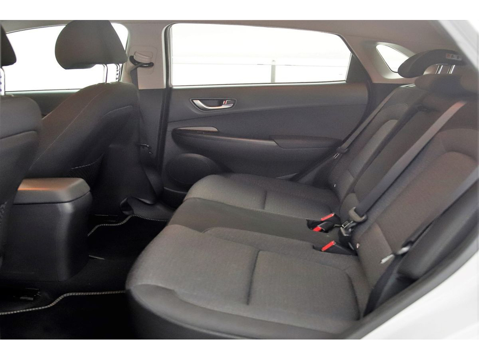 Hyundai Kona EV PREMIUM — thumbnail 16