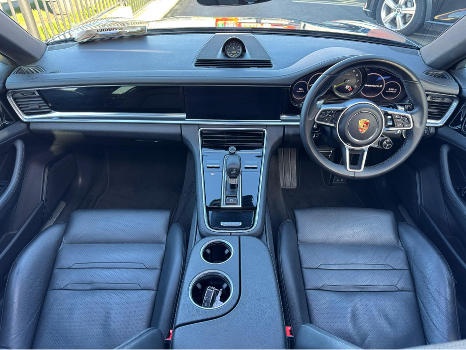 2018 Porsche Panamera 2.9L Petrol Plug-in Hybrid For Sale Images
