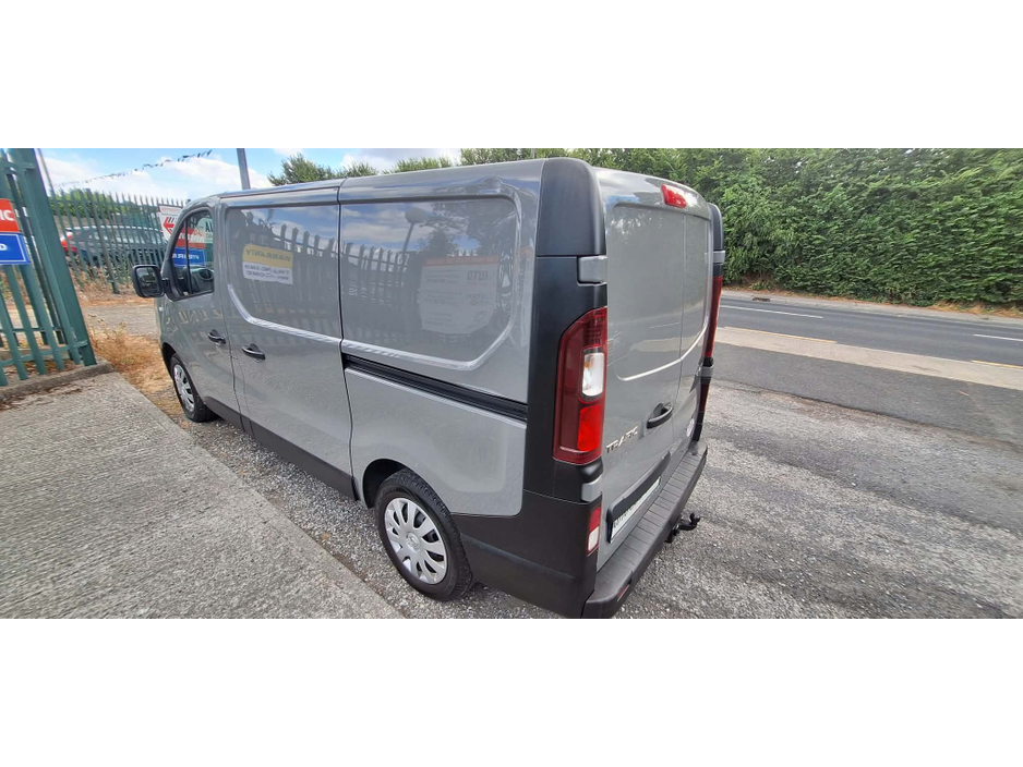 2019 Renault Trafic 1.6L Diesel For Sale Images