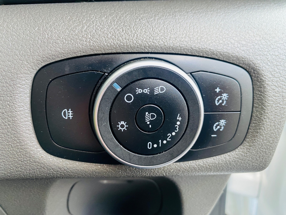 2023 Ford Transit Custom 2L Diesel For Sale Images