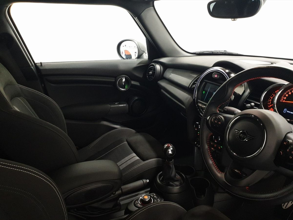 2020 MINI Hatch 1.5L Petrol For Sale Images