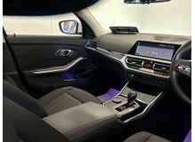 2021 BMW 3 Series 2.0L Diesel Hybrid For Sale Images