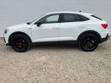 2023 Audi Q3 1.4L Petrol Plug-in Hybrid For Sale Images
