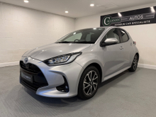 2022 Toyota Yaris 1.5L Hybrid For Sale Images