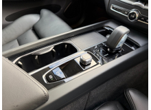 2023 Volvo XC60 2L Petrol Plug-in Hybrid For Sale Images