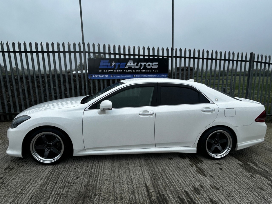 2009 Toyota Crown 3.5L Petrol For Sale Images