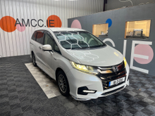 Honda Odyssey 2018 HONDA ODYSSEY 2.0L HYBRID / 101K KMS / ADAPTIVE CRUISE CONTROL, REVERSE CAMERA & MORE