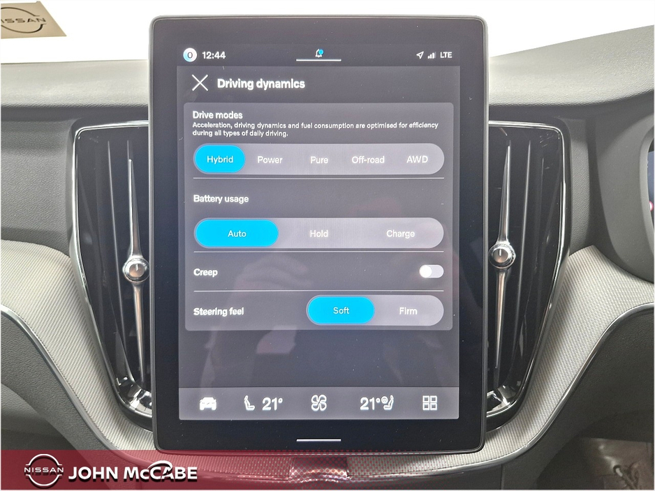2026 Volvo XC60 2L Petrol Plug-in Hybrid For Sale Images