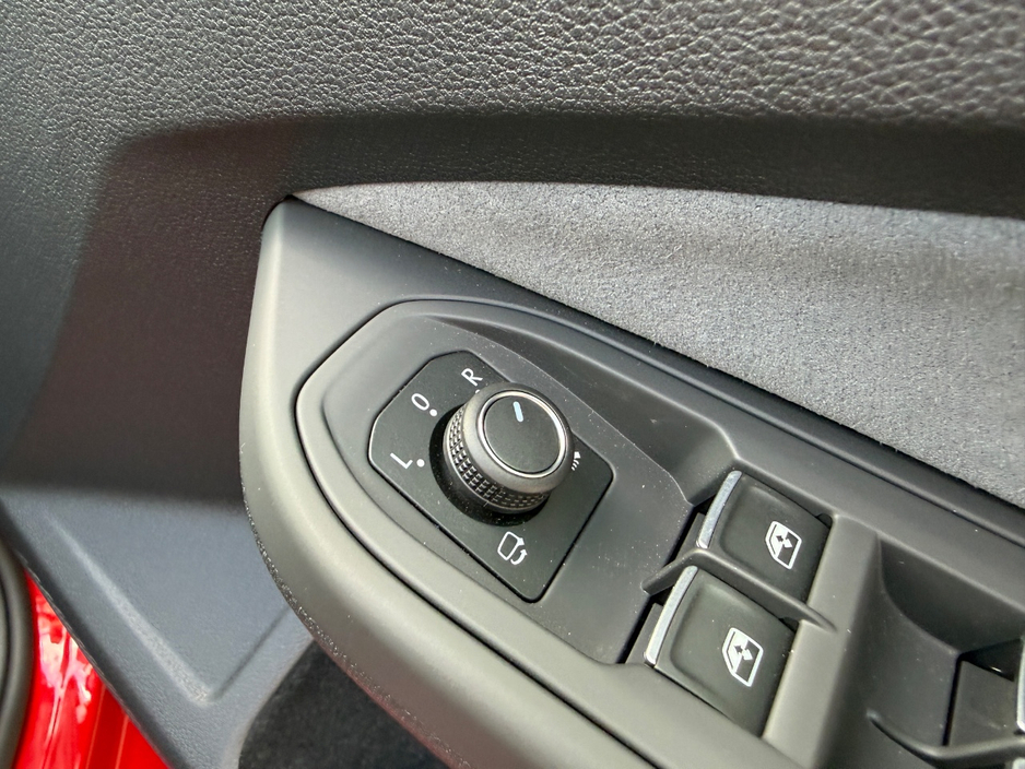 2024 Volkswagen Golf 2L Diesel For Sale Images