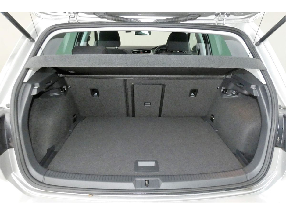 Volkswagen Golf 1.2 TSI DSG MK7.5 COMFORTLINE *DIG DASH*REVERSE CAM*CARPLAY*ANDROID* — thumbnail 26