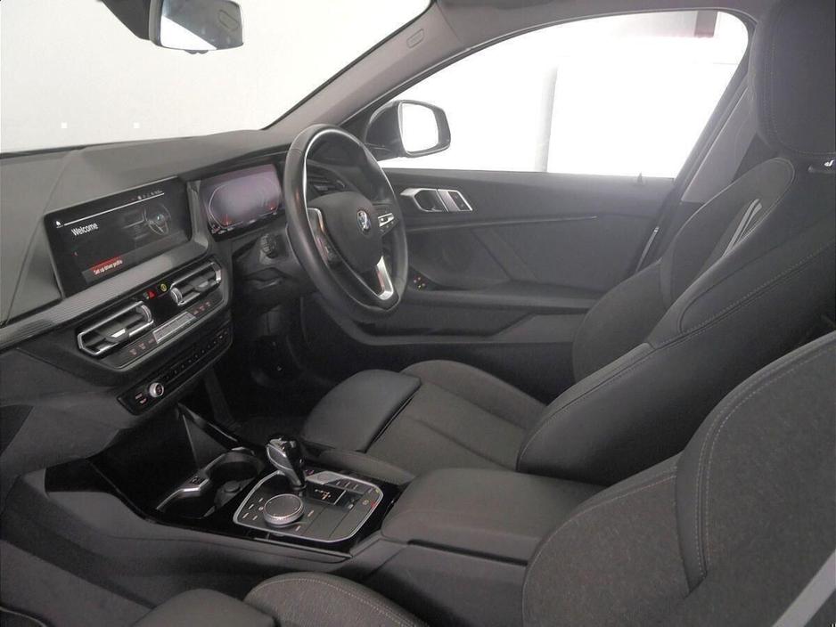 BMW 1 Series 116d Sport — thumbnail 7