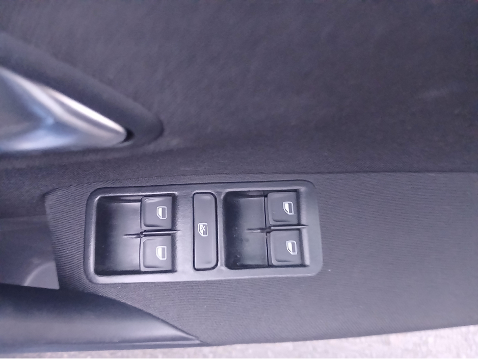2017 Volkswagen Polo 1.2L Petrol For Sale Images