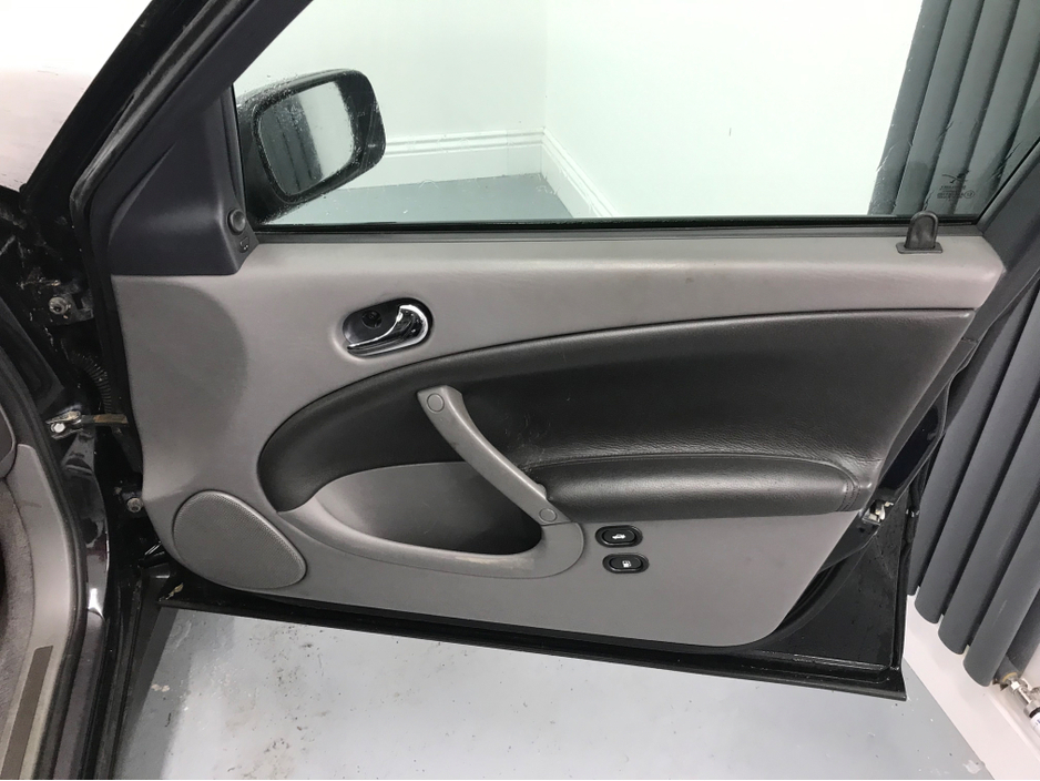 2002 Saab 9-5 2.0L Petrol For Sale Images