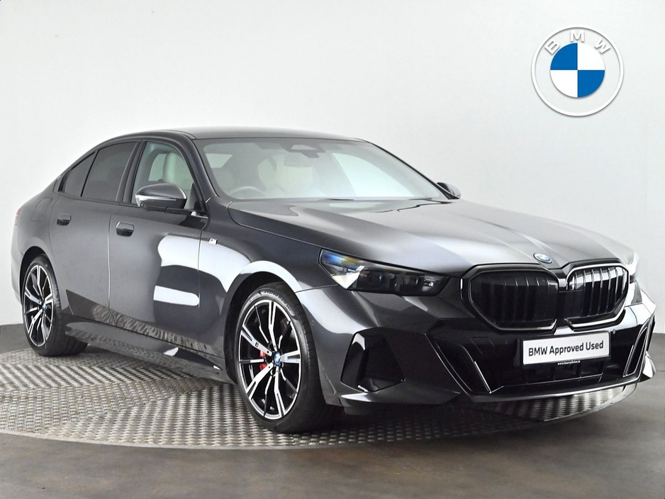 2024 BMW 5 Series 3L Petrol Plug-in Hybrid For Sale Images