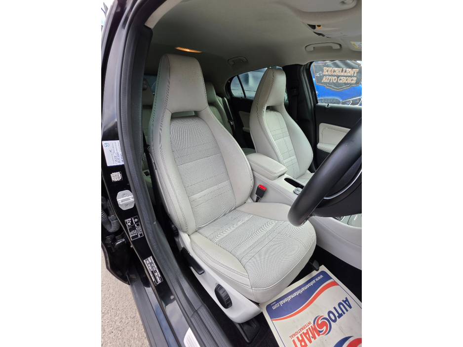 2016 Mercedes-Benz GLA Class 1.5L Diesel For Sale Images