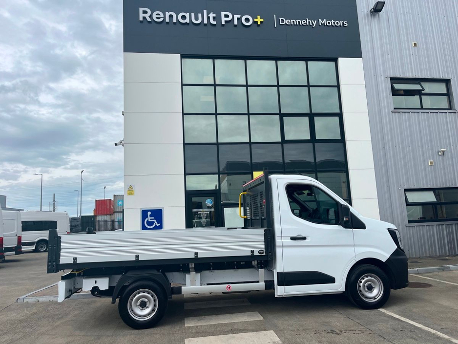2026 Renault Master 2L Diesel For Sale Images