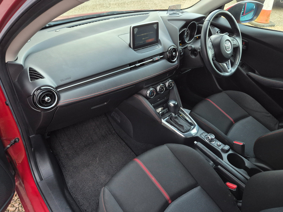 Mazda Demio — thumbnail 29