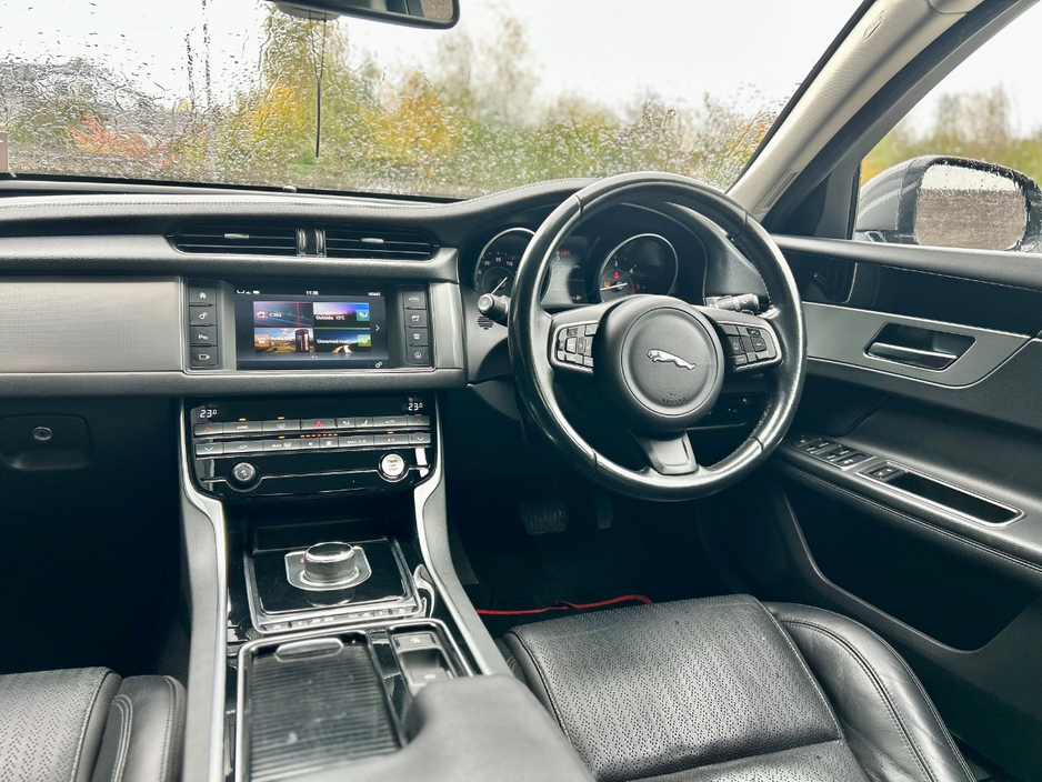 2017 Jaguar XF 2L Diesel For Sale Images