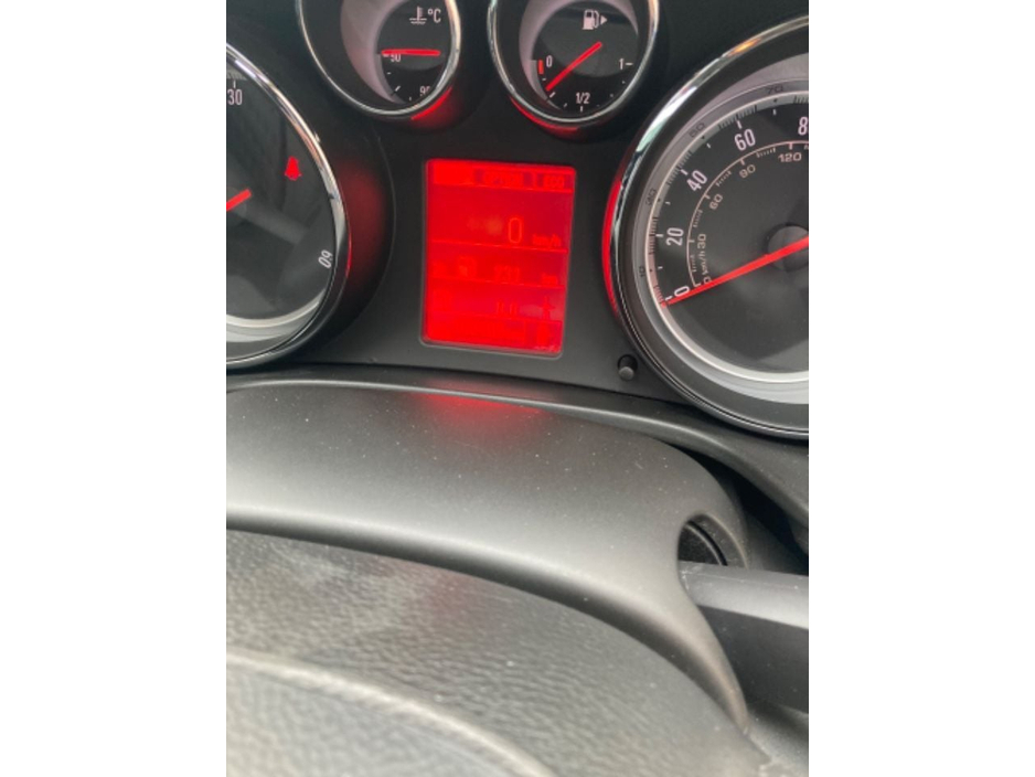 Opel Insignia 2ltr cdti 160bhp — thumbnail 5