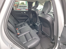2023 Volvo XC60 2L Petrol Plug-in Hybrid For Sale Images