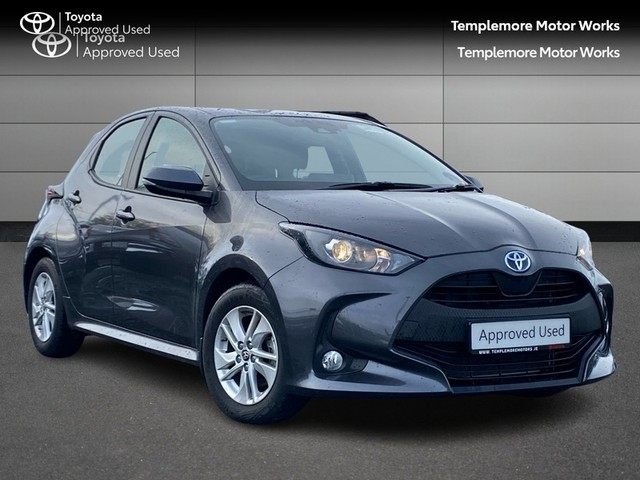 2024 TOYOTA YARIS YARIS 1.5 HYBRID LUNA