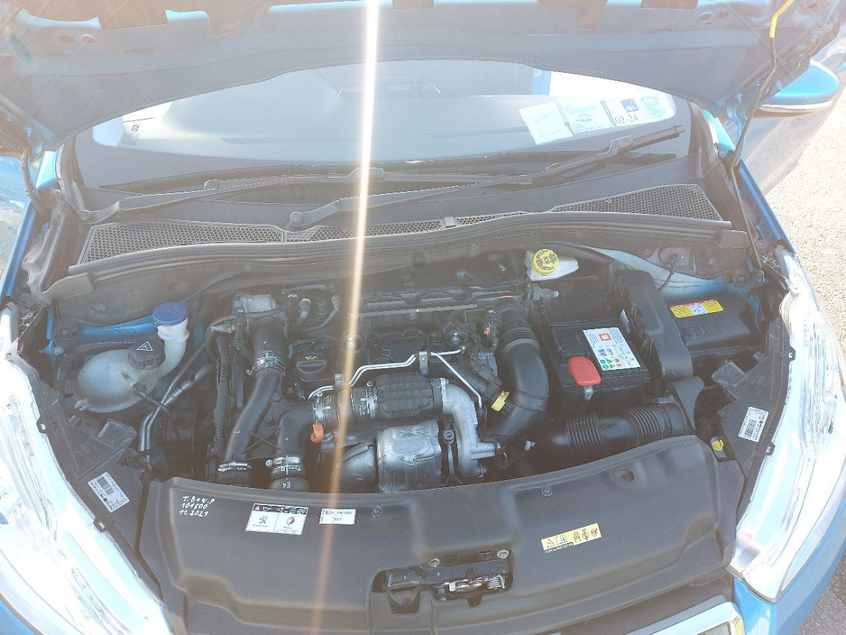 Peugeot 208 1.4 eHDI Access Hatchback Diesel Automatic (68bhp) — thumbnail 19