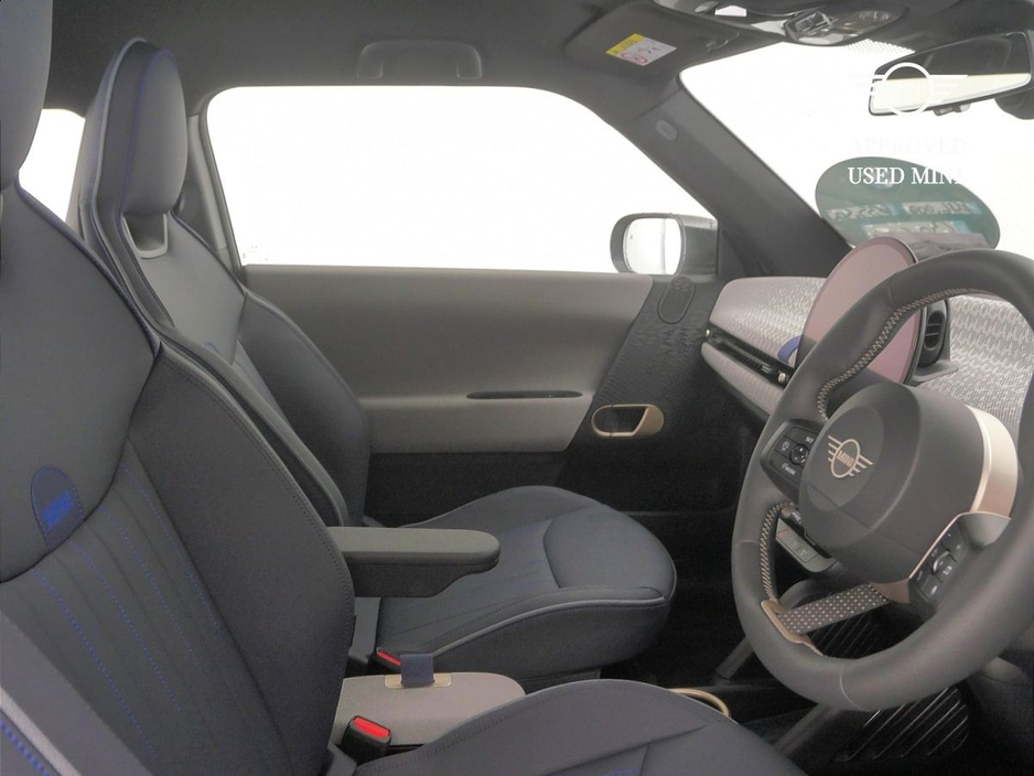 2025 MINI Hatch ElectricL Electric For Sale Images