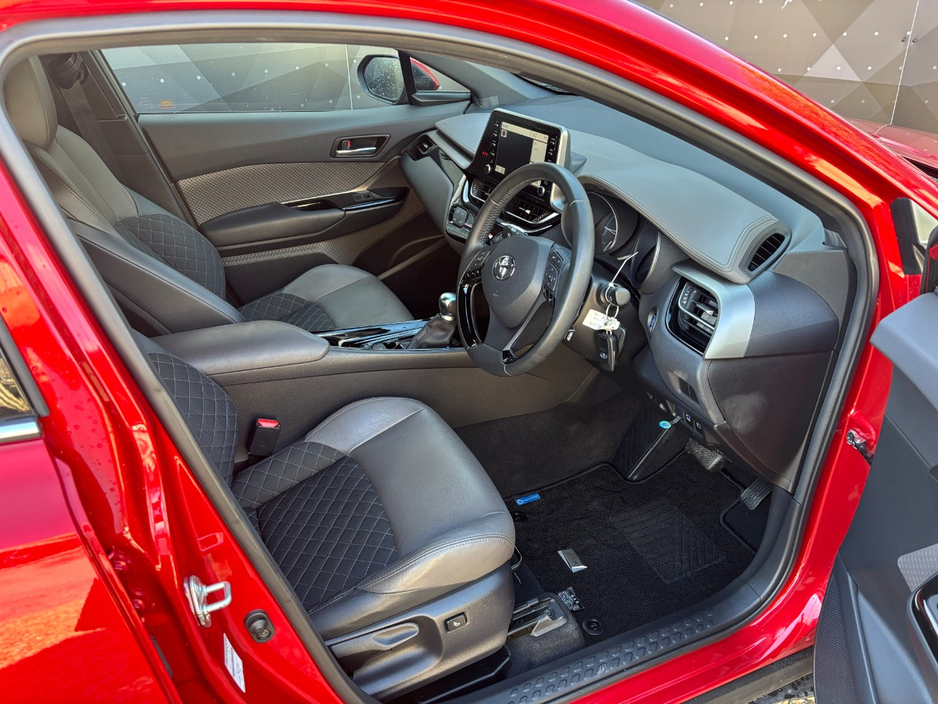 2020 Toyota C-HR 1.8L Petrol Hybrid For Sale Images