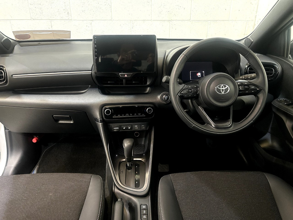 2025 Toyota Yaris 1.5L Petrol Hybrid For Sale Images