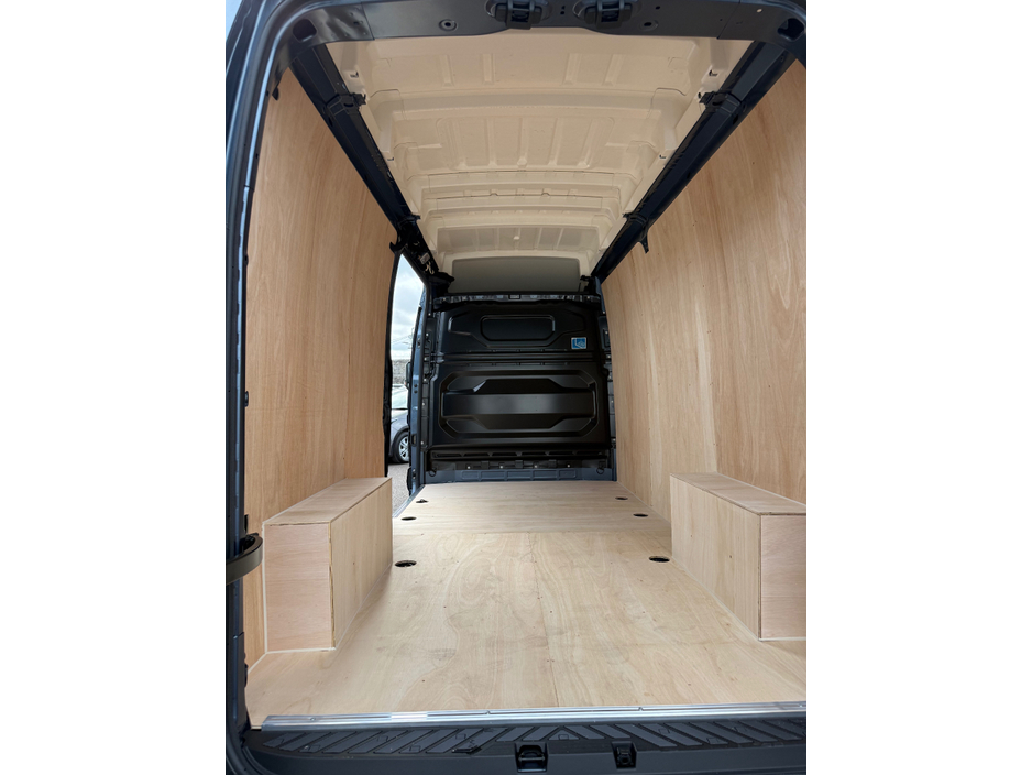 2027 Nissan Interstar 2L Diesel For Sale Images