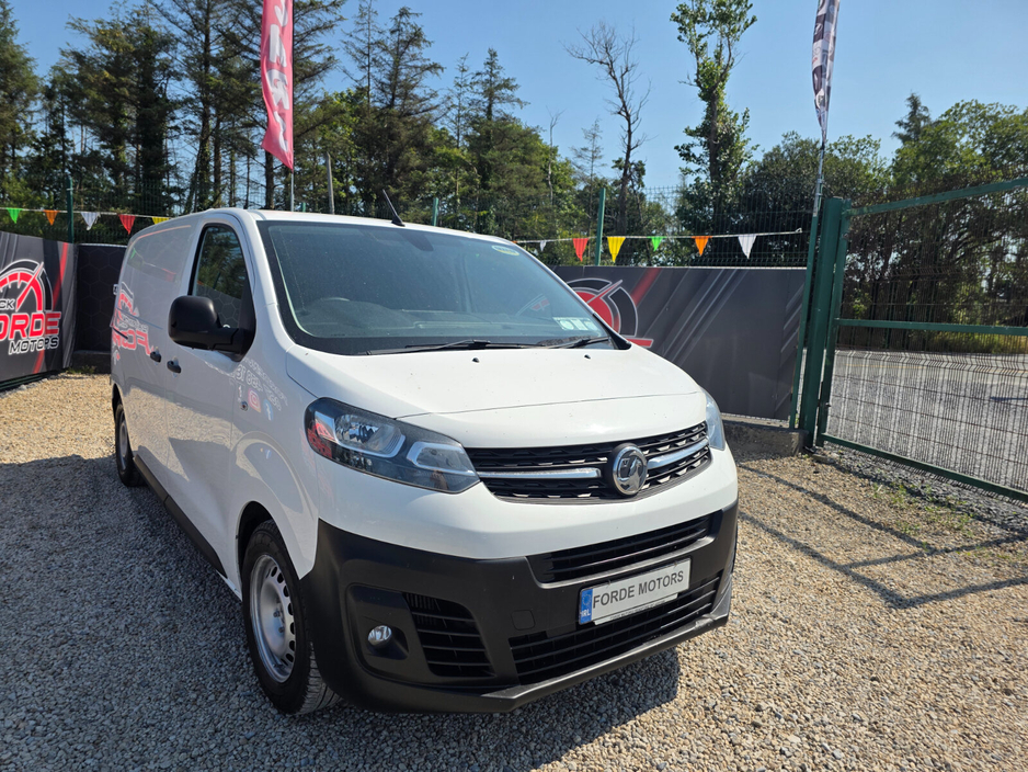 2022 Vauxhall Vivaro