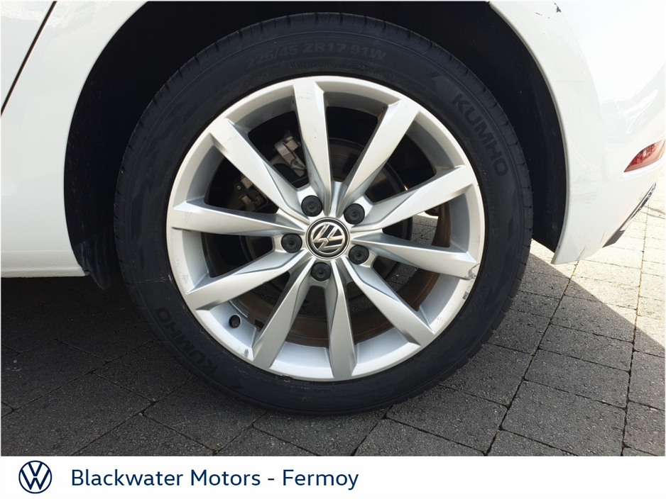 Volkswagen Golf 1.2TSI 110BHP 5DR COMFORTLINE AUTOMATIC — thumbnail 9
