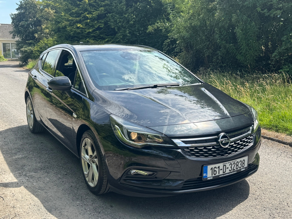 Used Opel Astra 2016 in Dublin