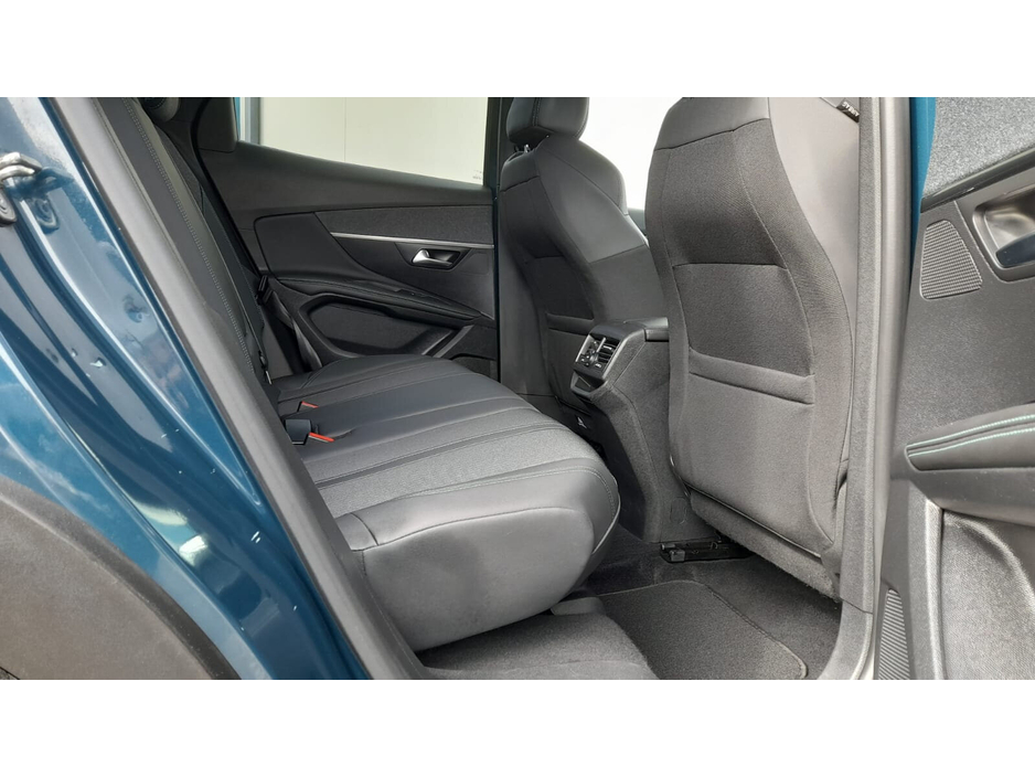 2023 Peugeot 3008 1.5L Diesel For Sale Images