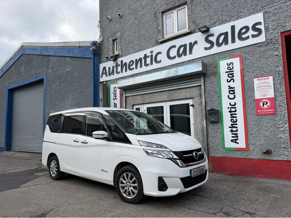 Used Nissan Serena 2017 in Dublin