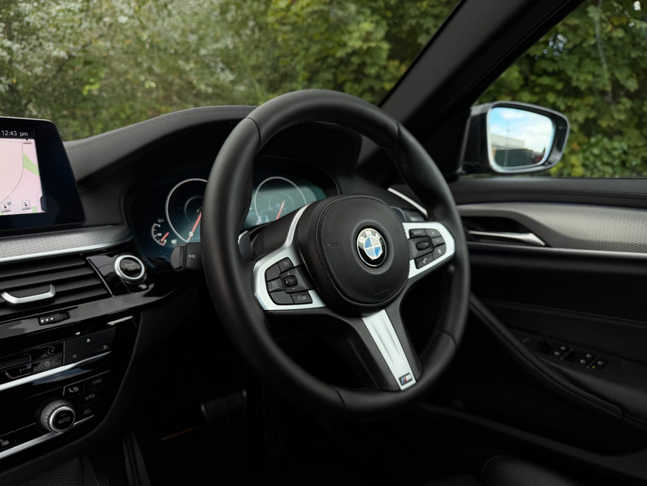BMW 5 Series 530e M SPORT M PERFORMANCE *1 YEAR WARRANTY* — thumbnail 16