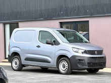 2023 Peugeot Partner 1.5L Diesel For Sale Images