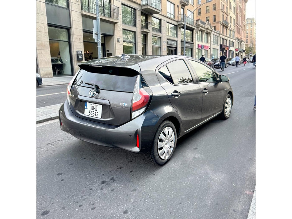 2018 Toyota Aqua 1.5L Petrol Hybrid For Sale Images