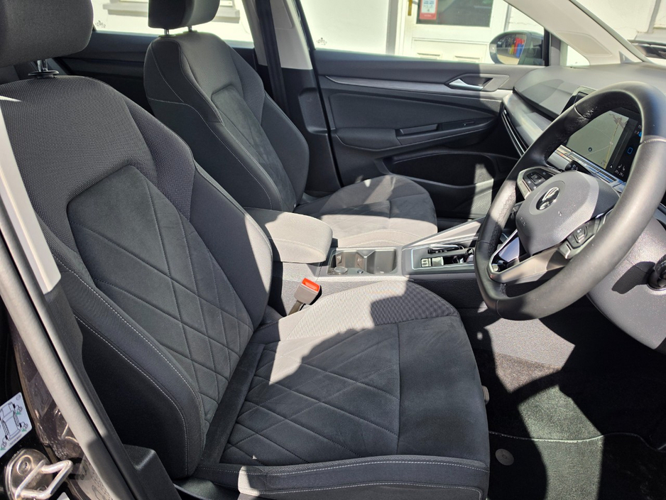 2021 Volkswagen Golf 2L Diesel For Sale Images