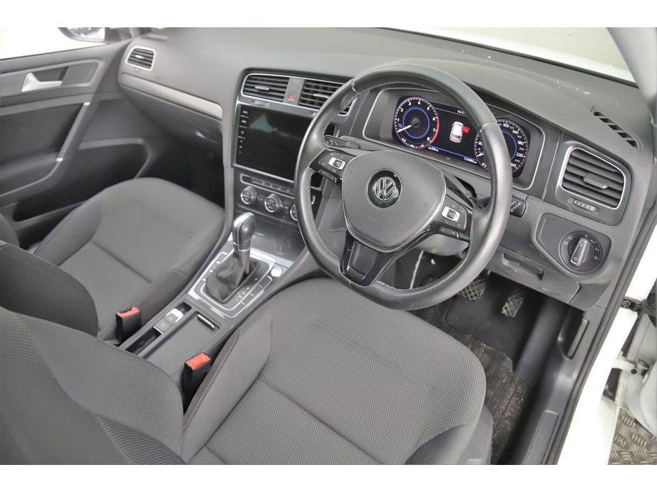 Volkswagen Golf 1.2 TSI DSG MK7.5 COMFORTLINE *DIG DASH*REVERSE CAM*CARPLAY*ANDROID* — thumbnail 13