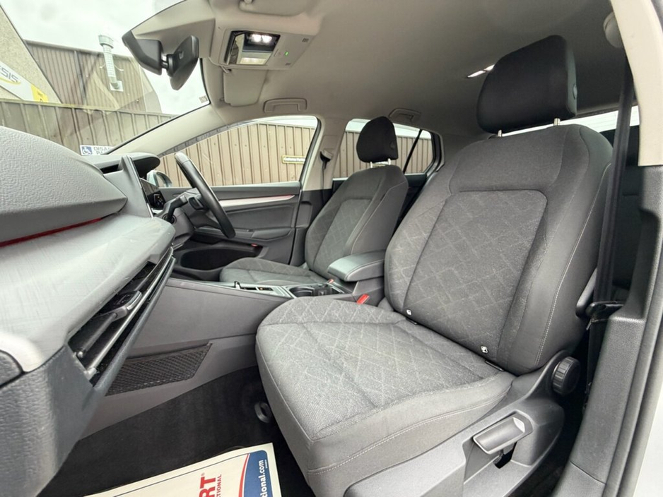 2023 Volkswagen Golf 2L Diesel For Sale Images