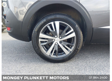 2023 Peugeot 5008 1.5L Diesel For Sale Images