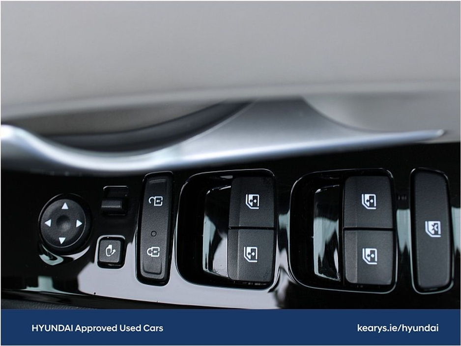 Hyundai Tucson 2WD Executive *From €96 P/W* — thumbnail 24