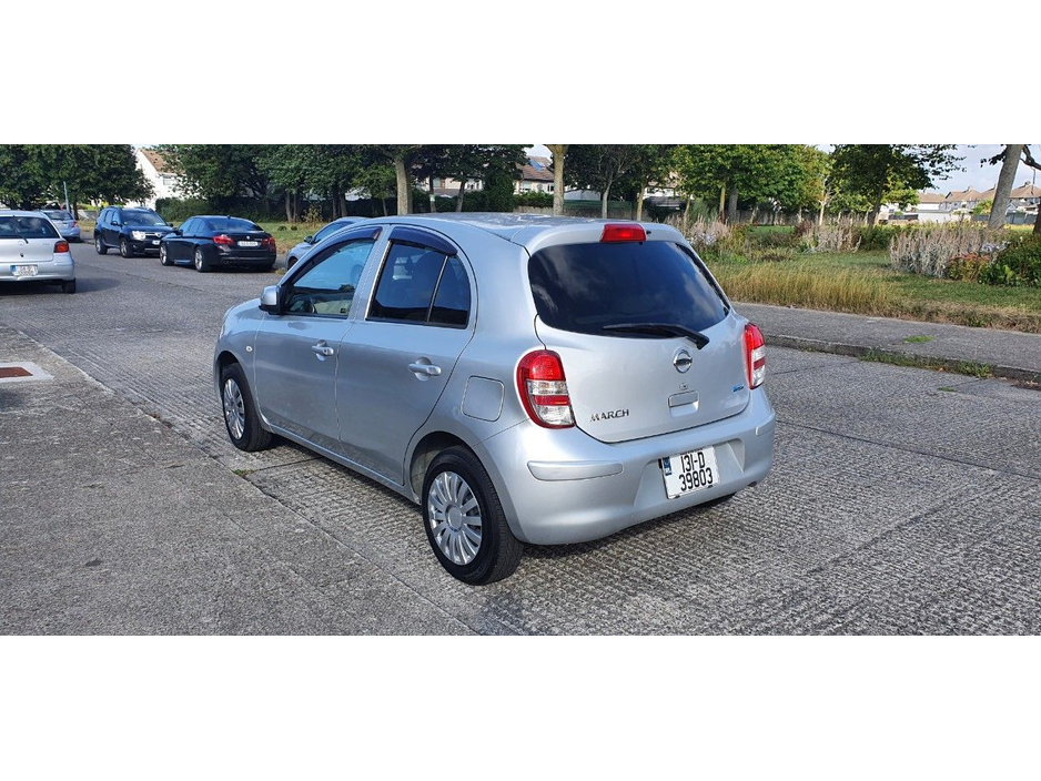Nissan March — thumbnail 2