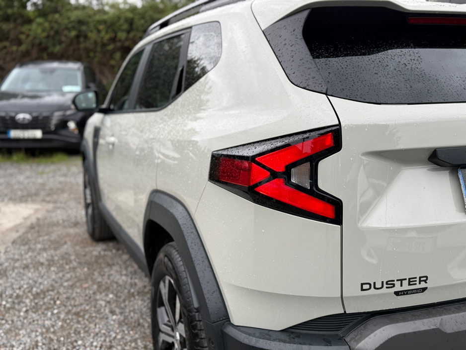 2025 Dacia Duster 1.6L Petrol Hybrid For Sale Images