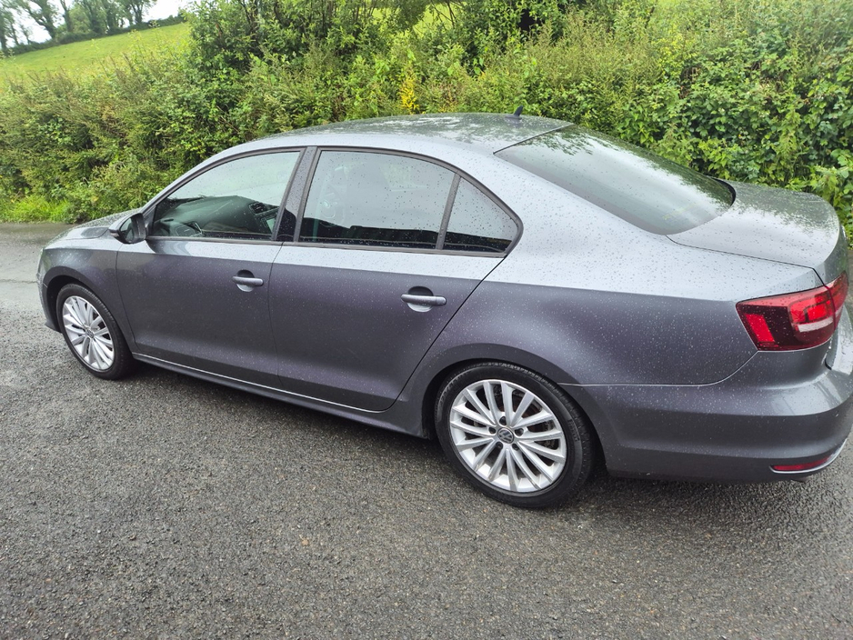 2017 Volkswagen Jetta 2L Diesel For Sale Images