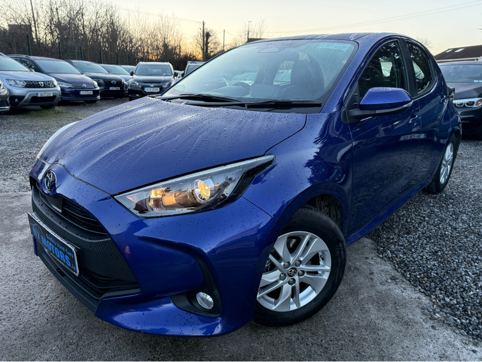 2025 Toyota Yaris 1.5L Petrol Hybrid For Sale Images