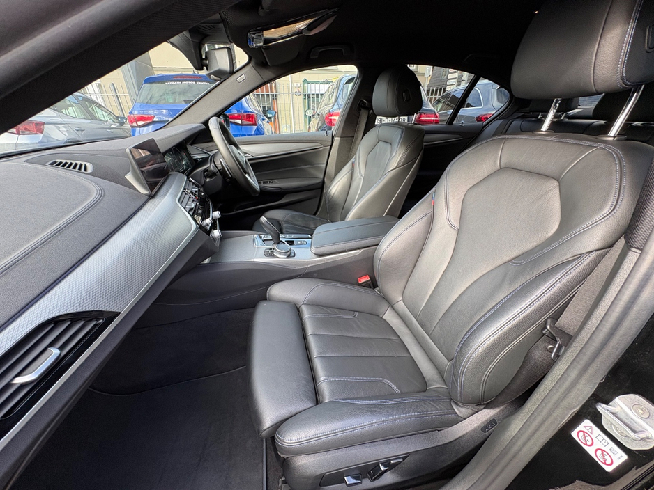 2019 BMW 5 Series 2L Petrol Plug-in Hybrid For Sale Images