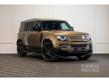 Land Rover Defender 110 3.0D I6 250 PS X-Dynamic SE