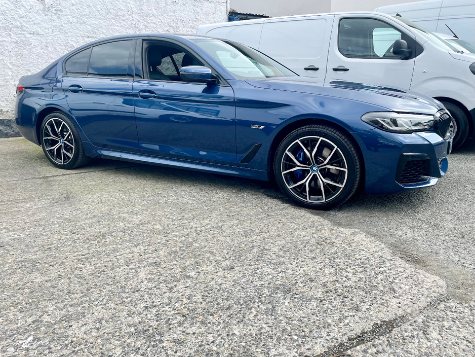 2023 BMW 5 Series 2L Petrol Plug-in Hybrid For Sale Images